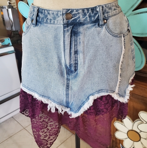 Hot Topic Red and Purple Skirt with Distressed Hem - Picture 3 of 10